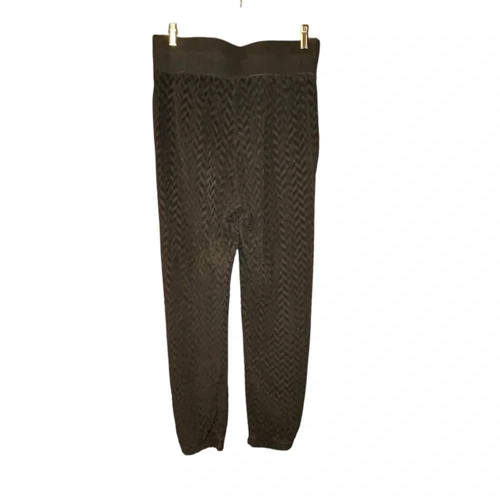 Nike womens modern